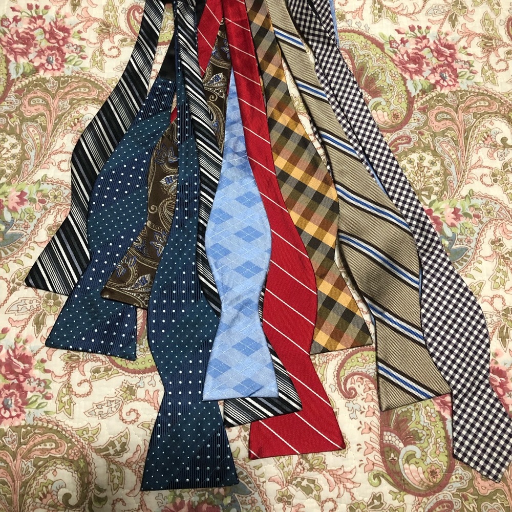 EUC lot of 7 bow ties